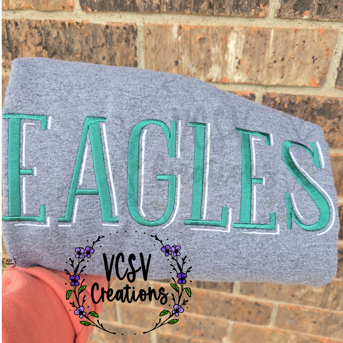 Eagles π¦
Sweater