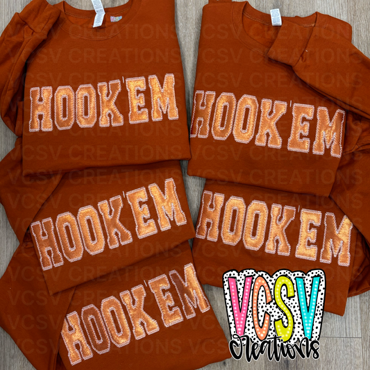 Vintage Hookem’ Sweater