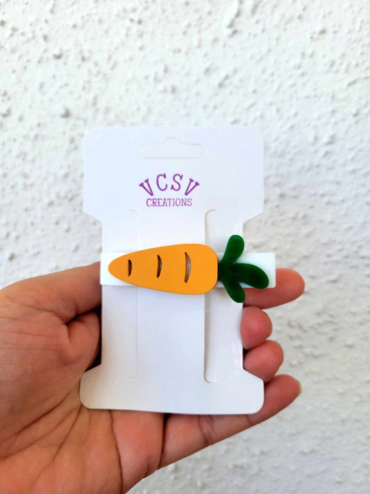 Carrot bar hair clip