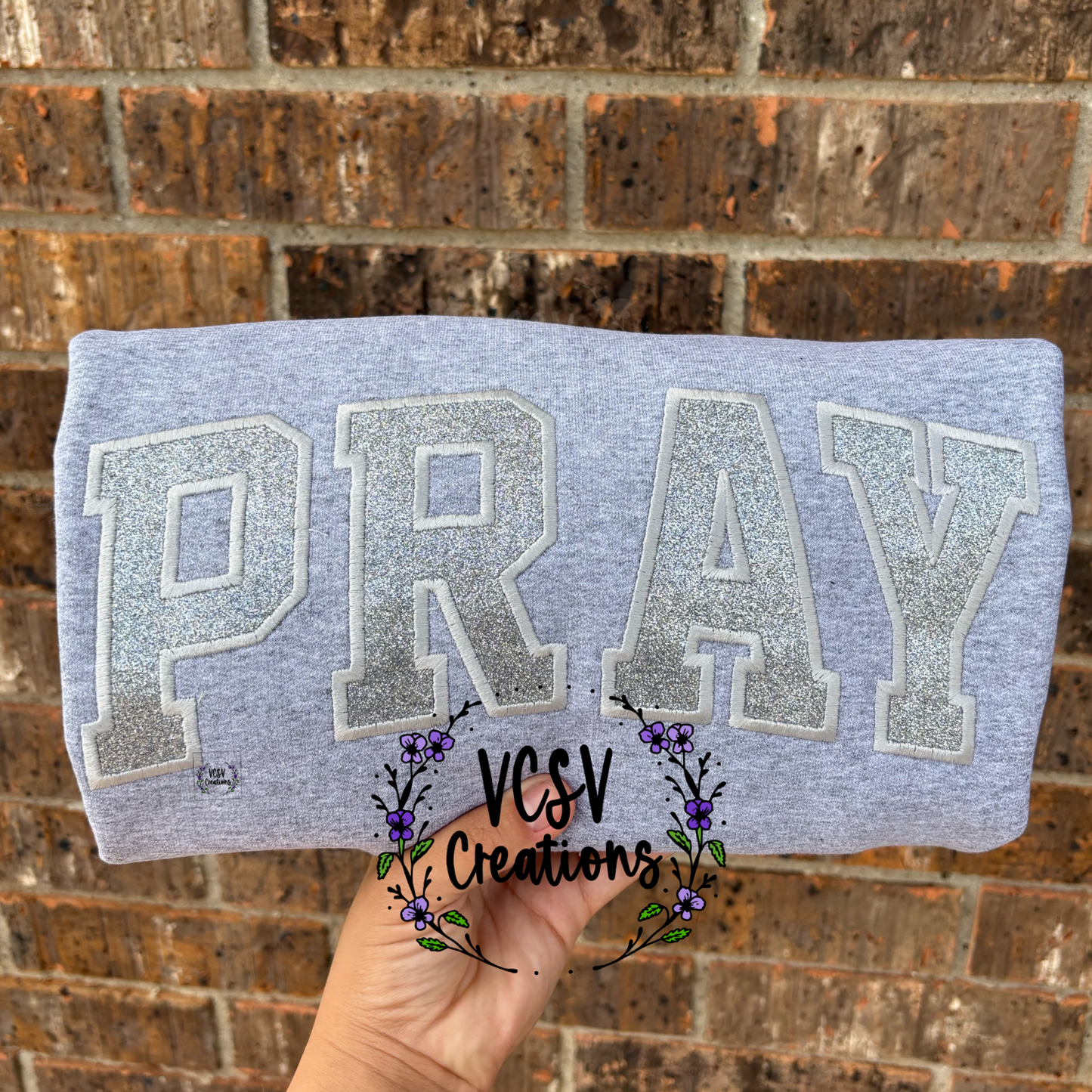 Pray Embroidered Sweater (gray)